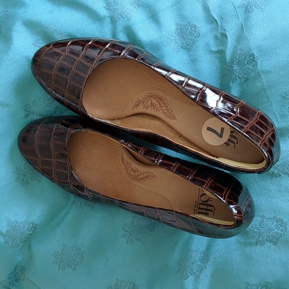 Söfft crocodile heels - Picture 2 of 8